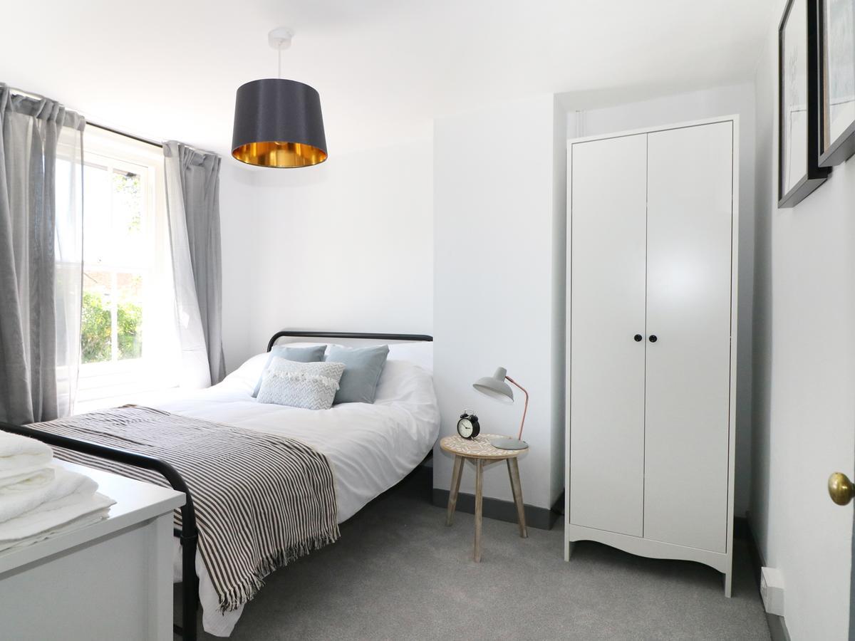 Lily Cottage Rye Luaran gambar