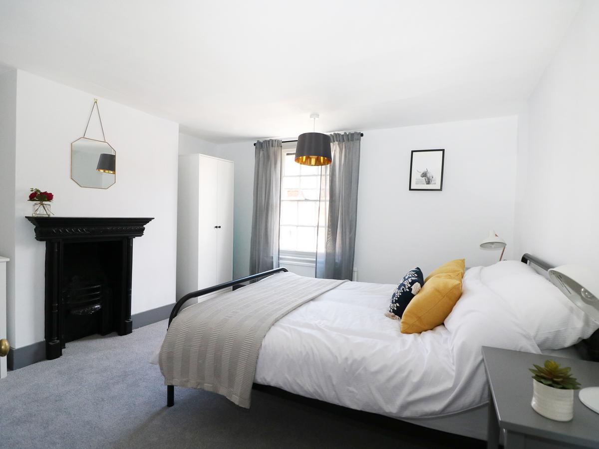 Lily Cottage Rye Luaran gambar